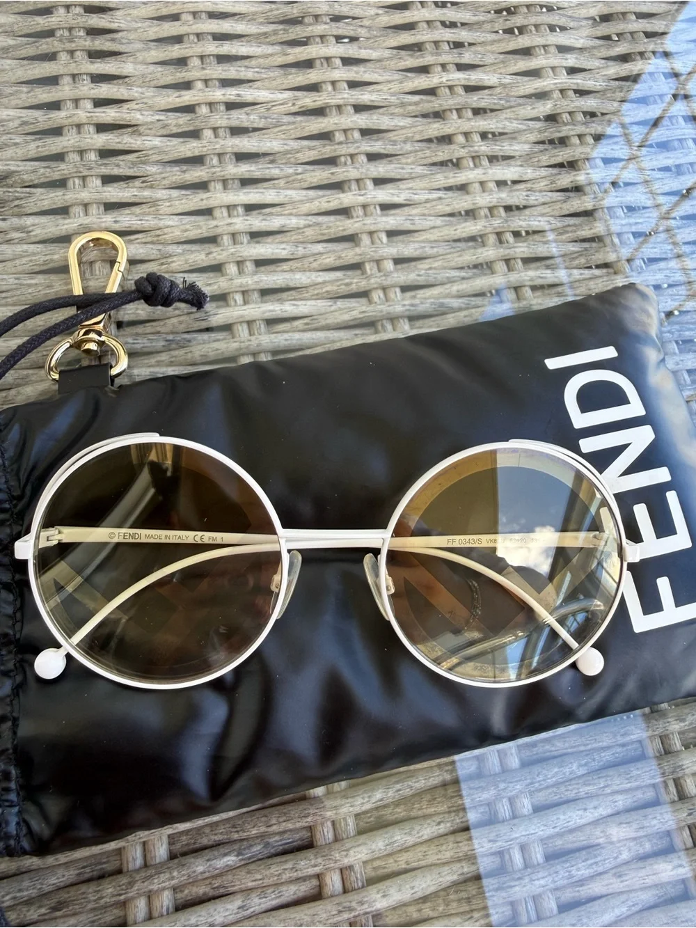 Fendi round sunglasses